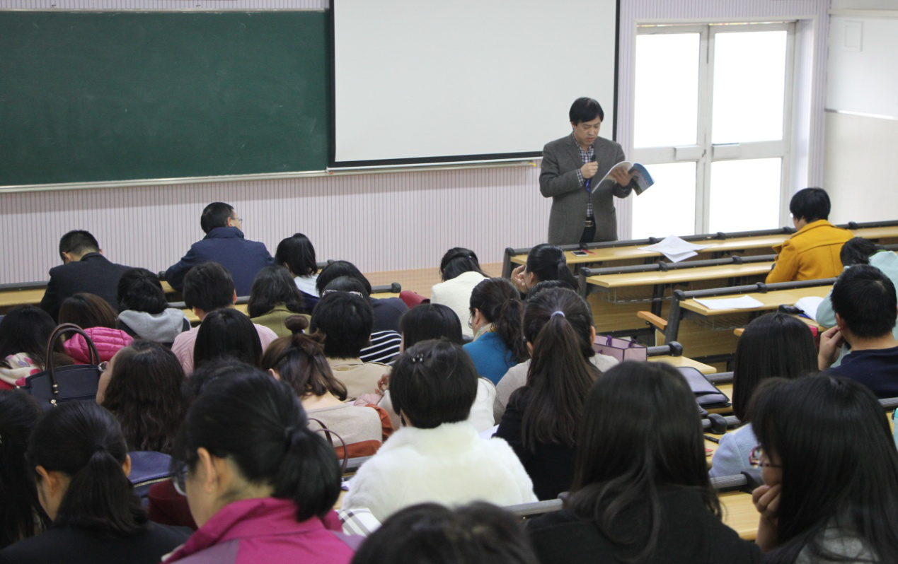            永利yl23411组织全体教职工学习十九大精神 